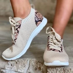 Not Rated NR Cream Cobra Tennis Shoes