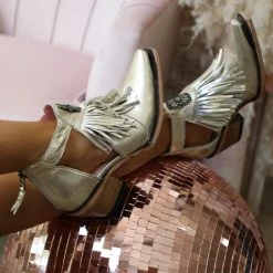 Junk Gypsy Bridal Kiss Me At Midnight Fringe Booties