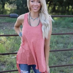 Kyemi Heathered Brick Side Tank Top