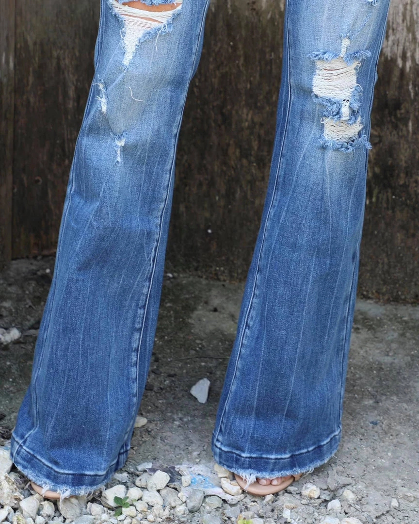 Petra 153 Best Sellers The Light Wash Lost Cause Flare Jeans