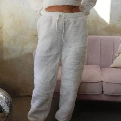 Lemon Tree Apparel Ivory Teddy Sherpa Lounge Wear Set