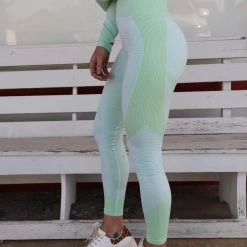 New Mix Apparel Mint Honeycomb Activewear Set