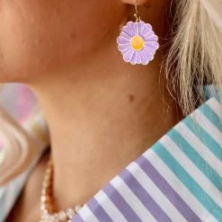 Girly Purple Daisy Earrings