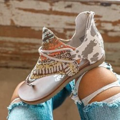 Very G Rock With Me Sandals In Cream