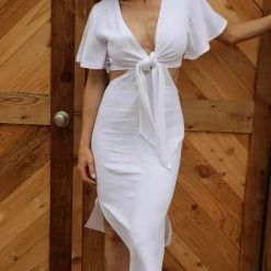 Urban Daizy Yesenia Ivory Cut Out Flutter Sleeve Midi Dress Apparel