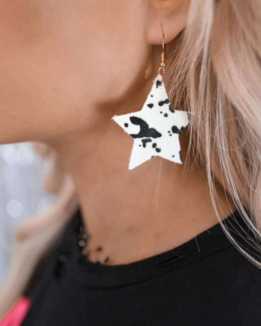 Ailis Corner Genuine Cowhide Star Earrings