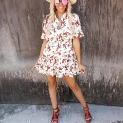 Fashion Express Beige Cowboy Themed Button Up Dress