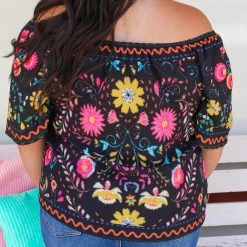 Flying Tomato New Yulisa Plus Black Floral Top