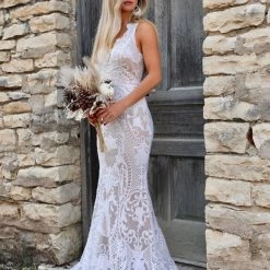 Rosevelvet Can't Help Falling In Love Dress