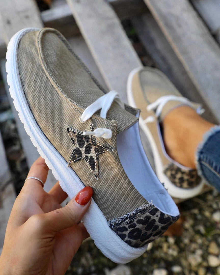 The Lace Cactus Kelsey’s Closet 60 (multiple Sizes)