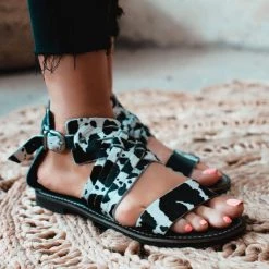 The Lace Cactus 7(Size 6)