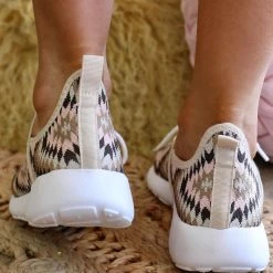 Very G Footwear Cerrito Light Pink Aztec Tennies