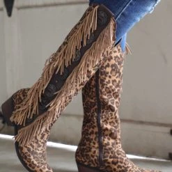 The Lace Cactus Kelsey’s Closet 47 (Size 6)