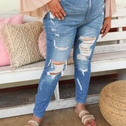 The Lace Cactus *PLUS* Distressed Skinny Jeans